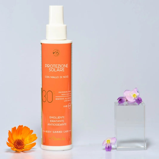 Protezione solare 30 con mallo di noce