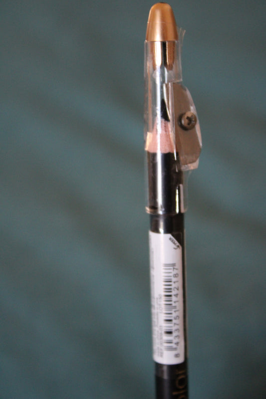 Matita nera occhi 001